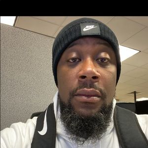 Meet your Posher, Wayne